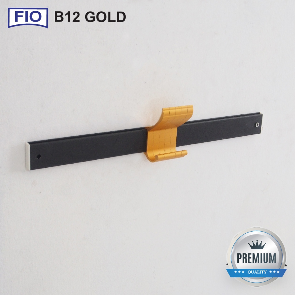 B12 (9)
